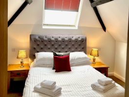The Stables Quirky Bedroom Holiday Cottage Kendal